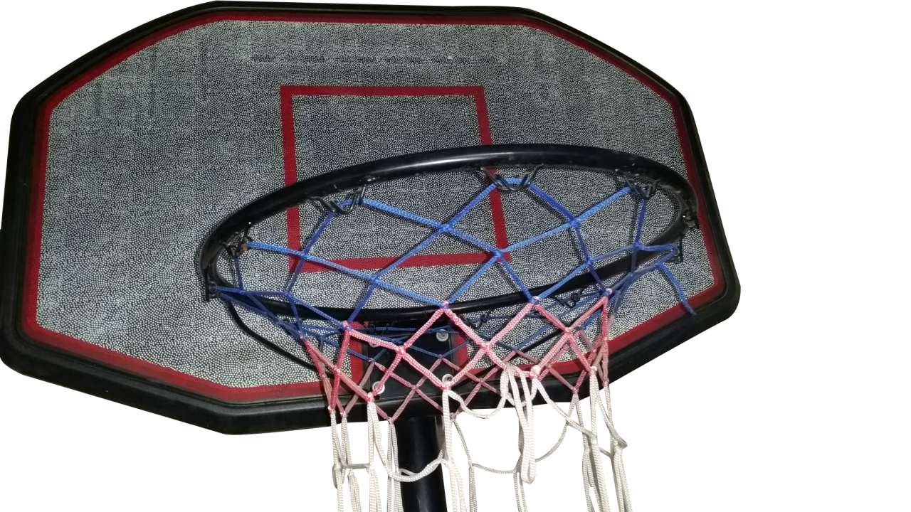 Tabla za košarku sa obručem i mrežicom