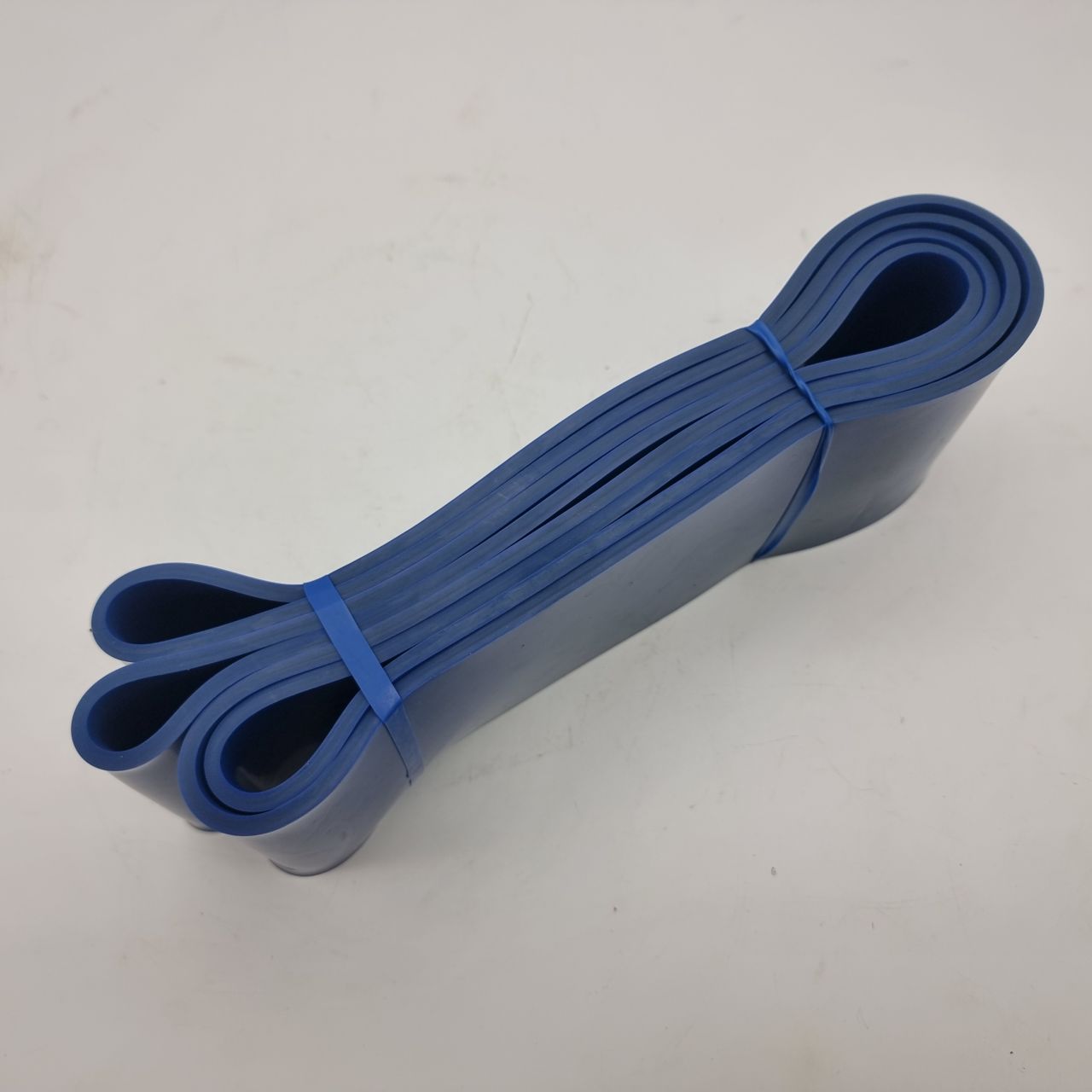 Rastezljiva latex elastična traka 8.26cm