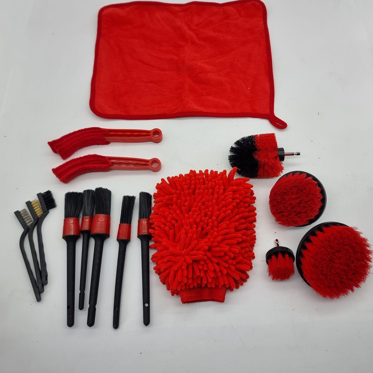 Set četki za auto 16/1